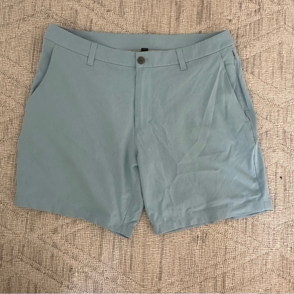 Men's Lululemon Light Blue Shorts Size 34